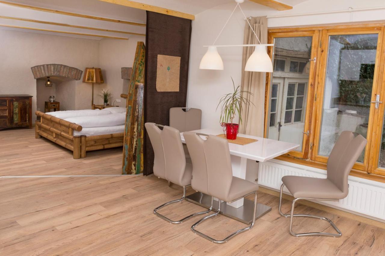 Scheinerhaus Aparthotel Laa an der Thaya Εξωτερικό φωτογραφία