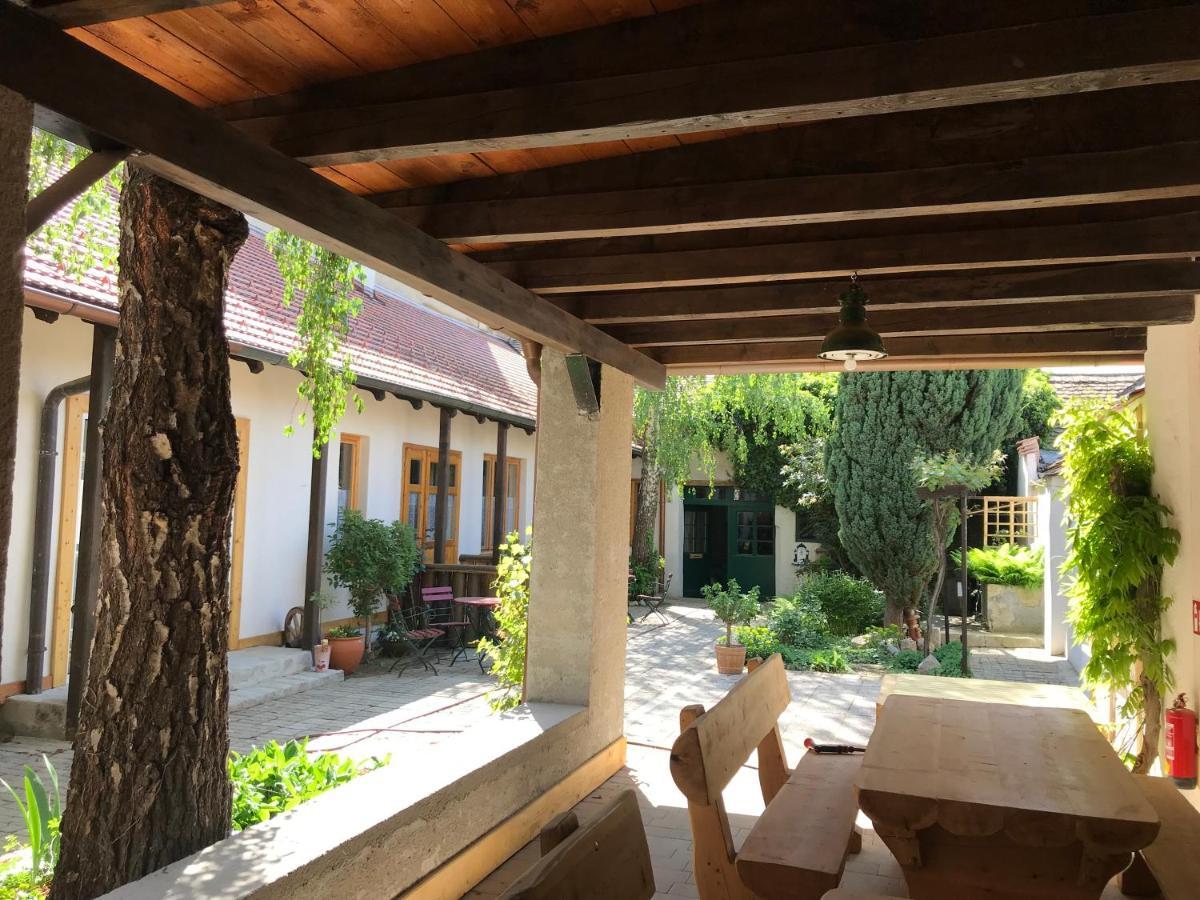 Scheinerhaus Aparthotel Laa an der Thaya Εξωτερικό φωτογραφία